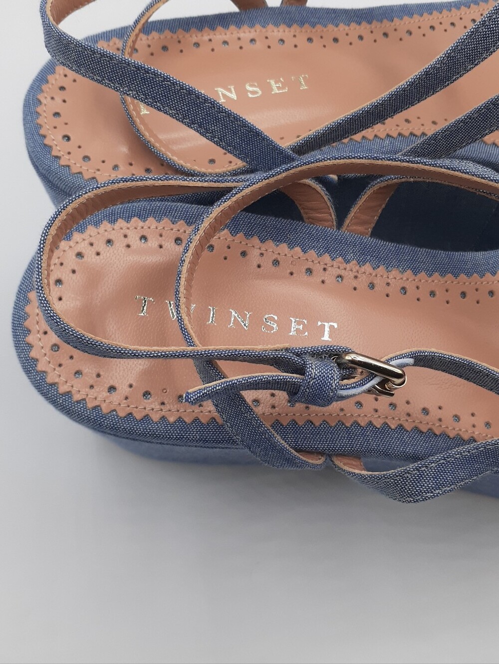 Twinset Blue Denim Platform Woven Strappy Sandal Size 10 - Picture 3 of 6